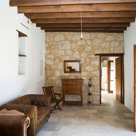 Demetra Holiday home *